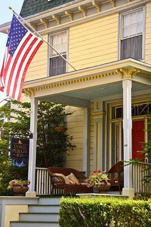 Yankee Peddler Inn Main image 1